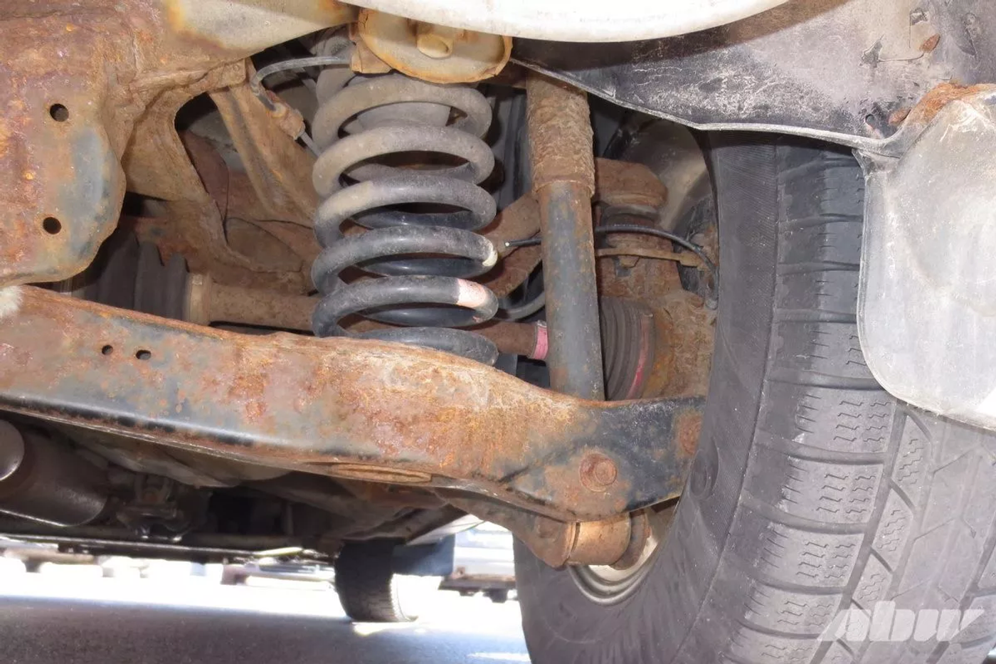 Suzuki_Grand_Vitara_задняя_подвеска