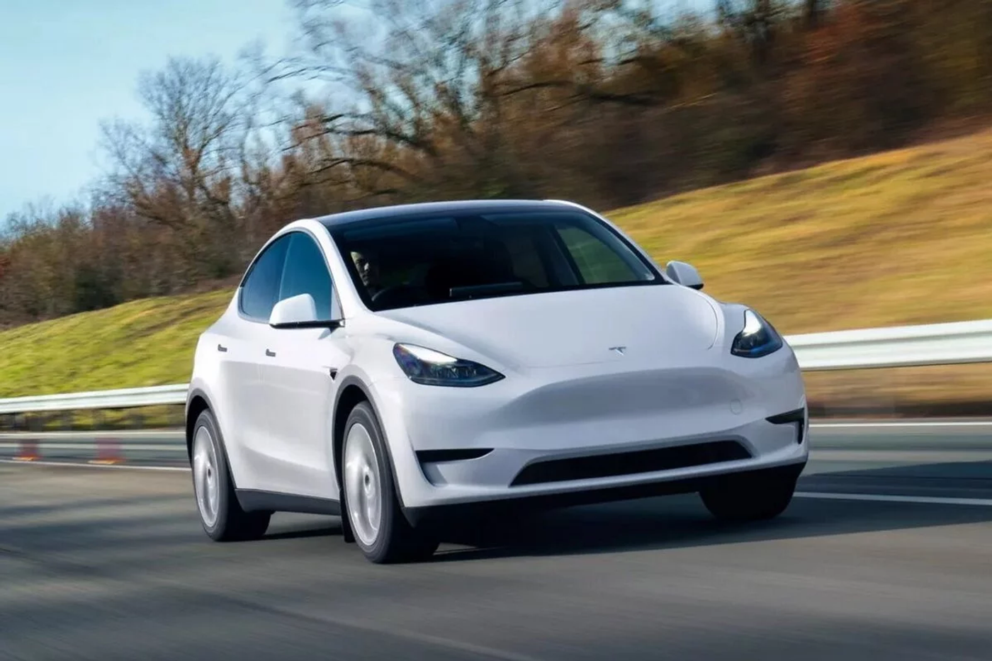 Tesla: продажи во втором квартале снизились, но акции подорожали