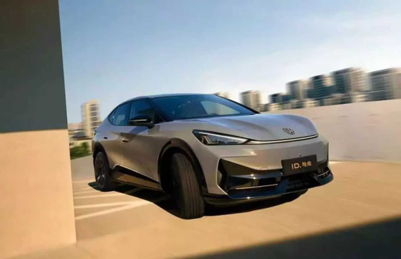 Не машина, а золото: Volkswagen показал ID.UNYX перед запуском в Китае