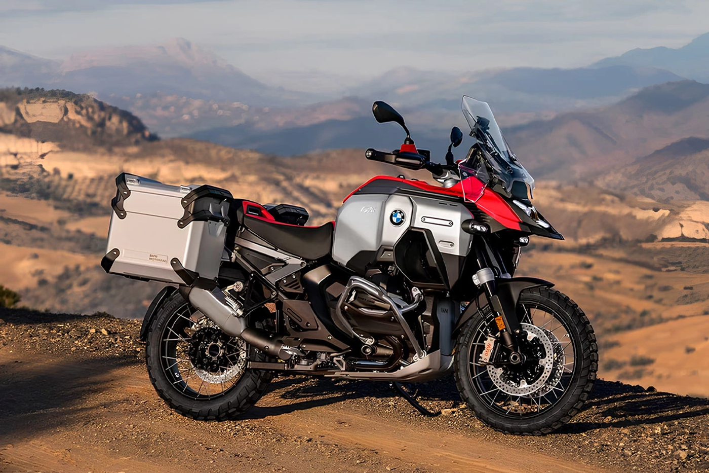 BMW модернизировала эндуро R 1300 GS для любителей приключений