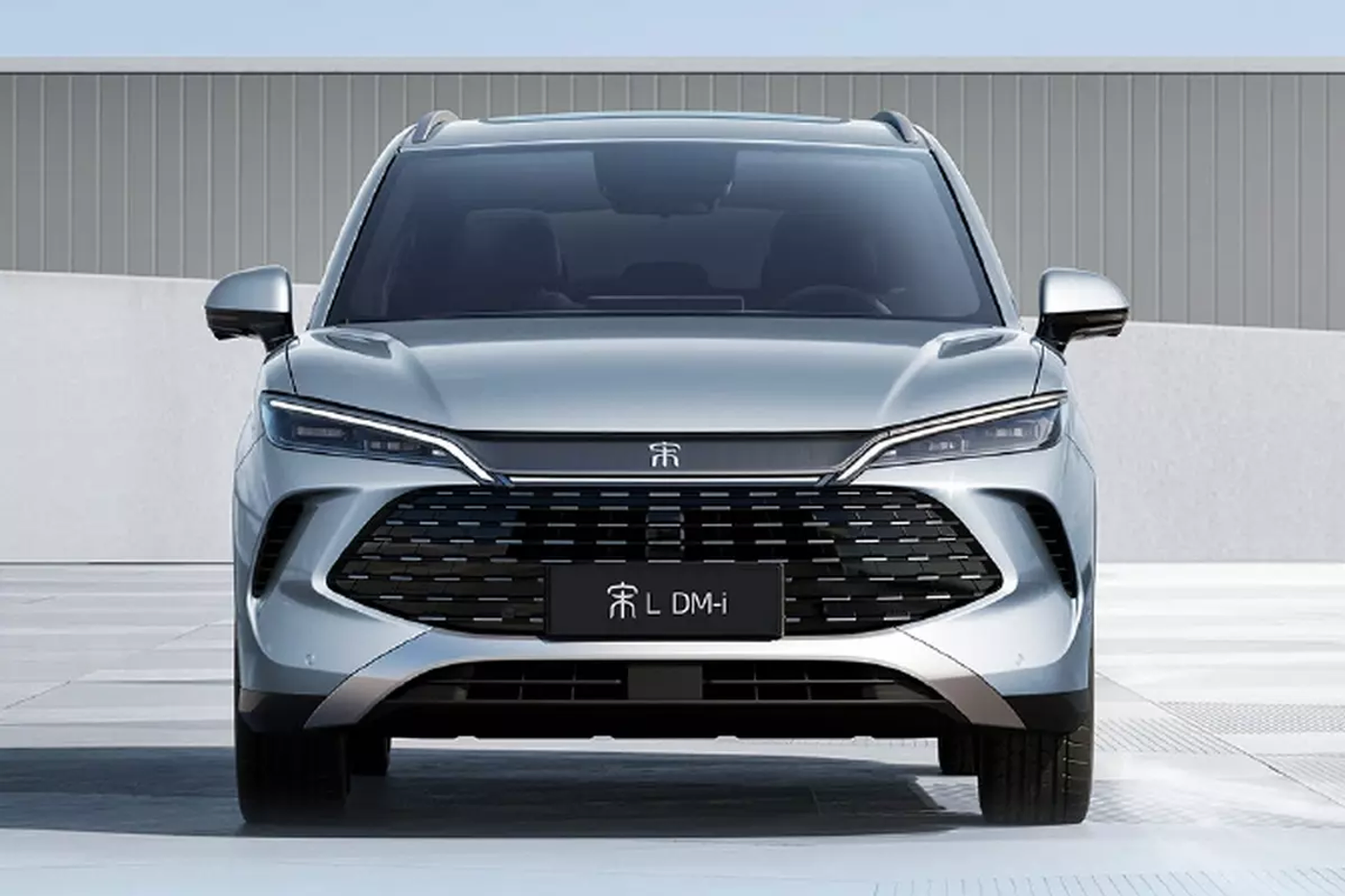 BYD показала салон Song L DM-i в высоком разрешении