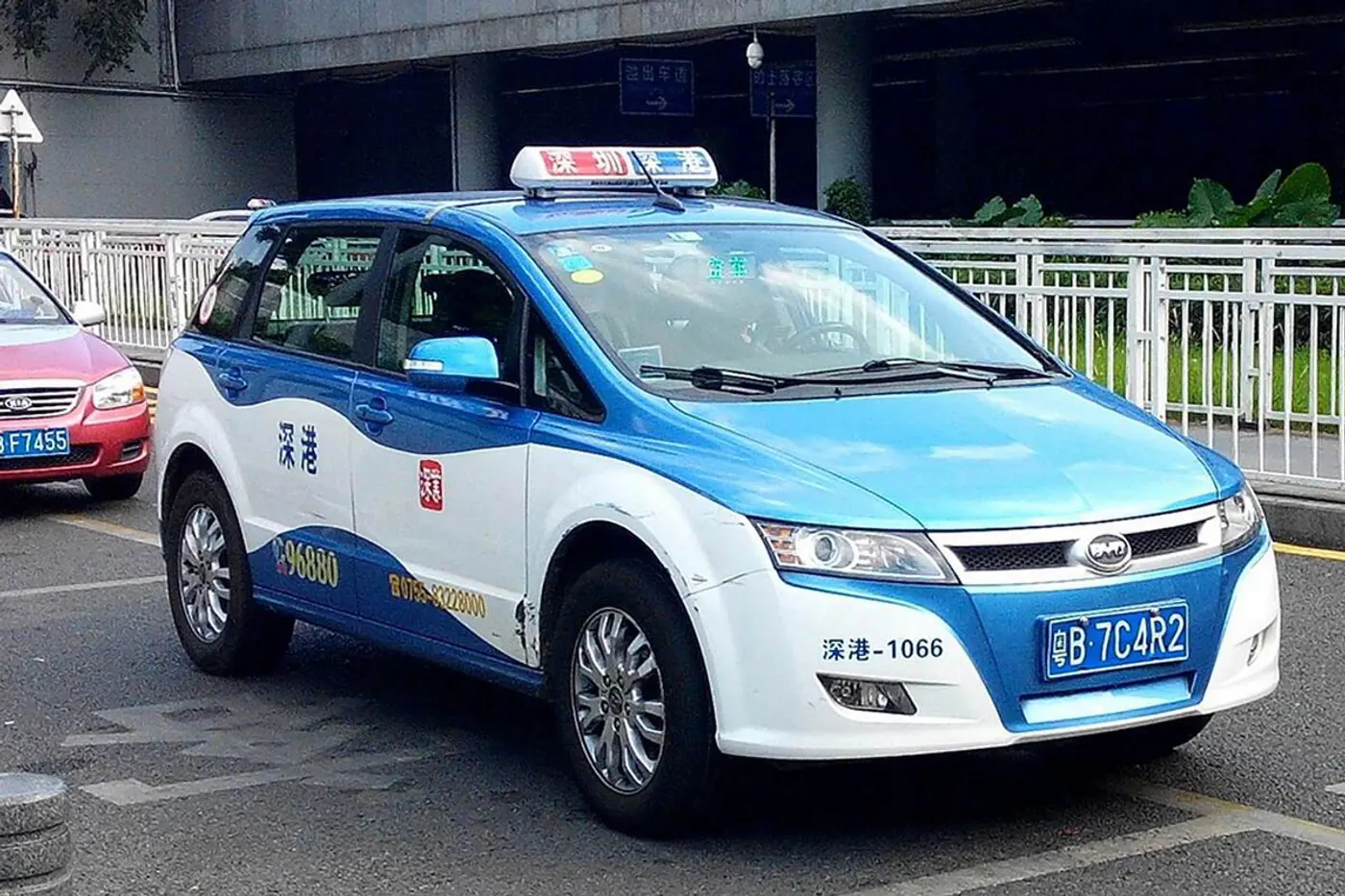На родине BYD электромобилей почти столько же, сколько во всей Германии