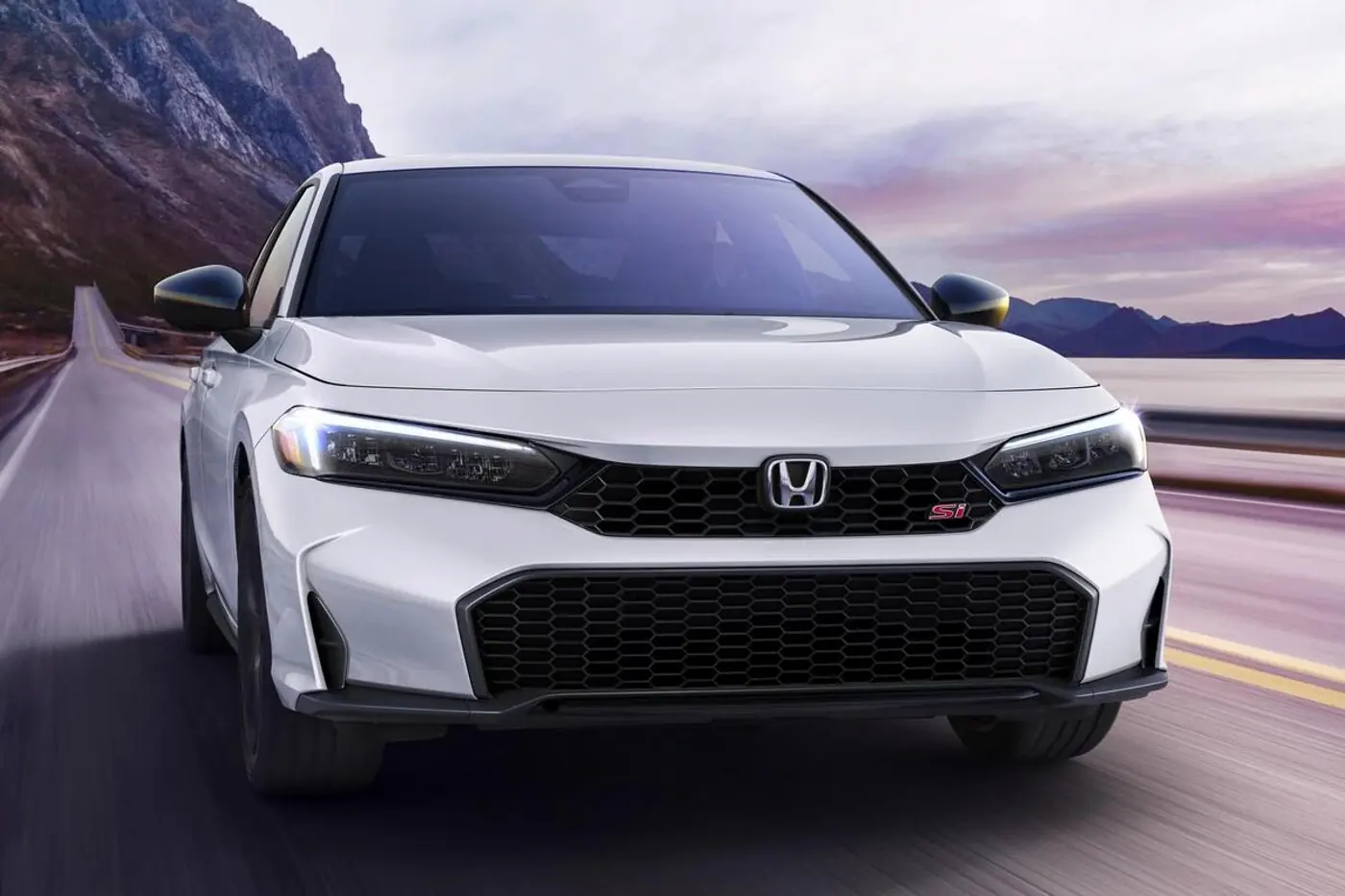 Больше «драйва»: представлен обновленный седан Honda Civic Si