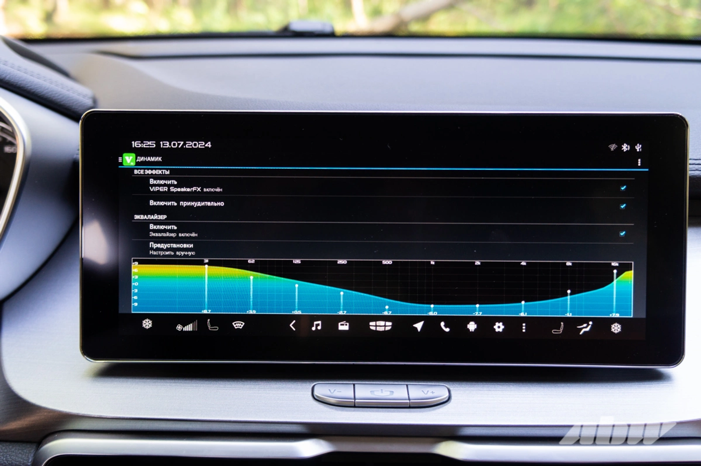 «Рука не поднимается его продать»: мнение владельца Geely Coolray