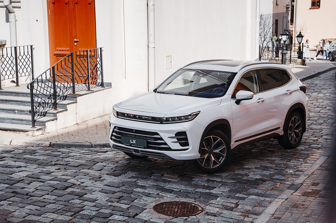 Geely стали доступнее, у EXEED три дня выгодных цен, ажиотаж на Kaiyi и ставка на 4x4 у Chery