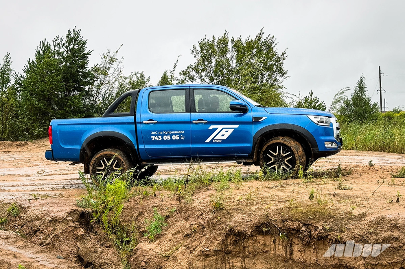 Нетипичный туризм: смотрим три карьера на JAC T8 Pro
