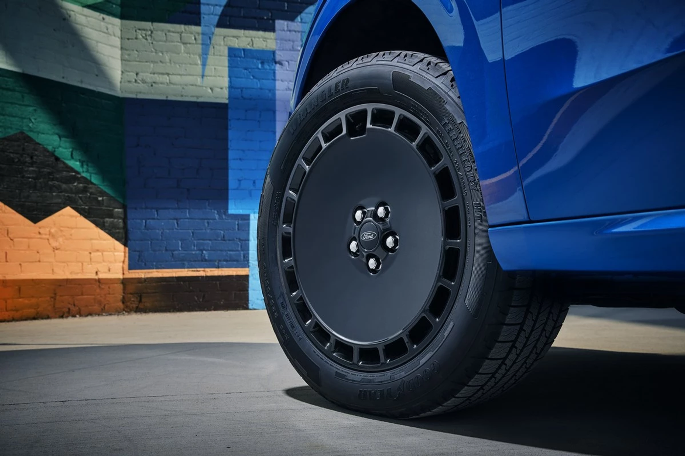 Обновленный Ford Maverick: гибрид с полным приводом и «волчья» версия