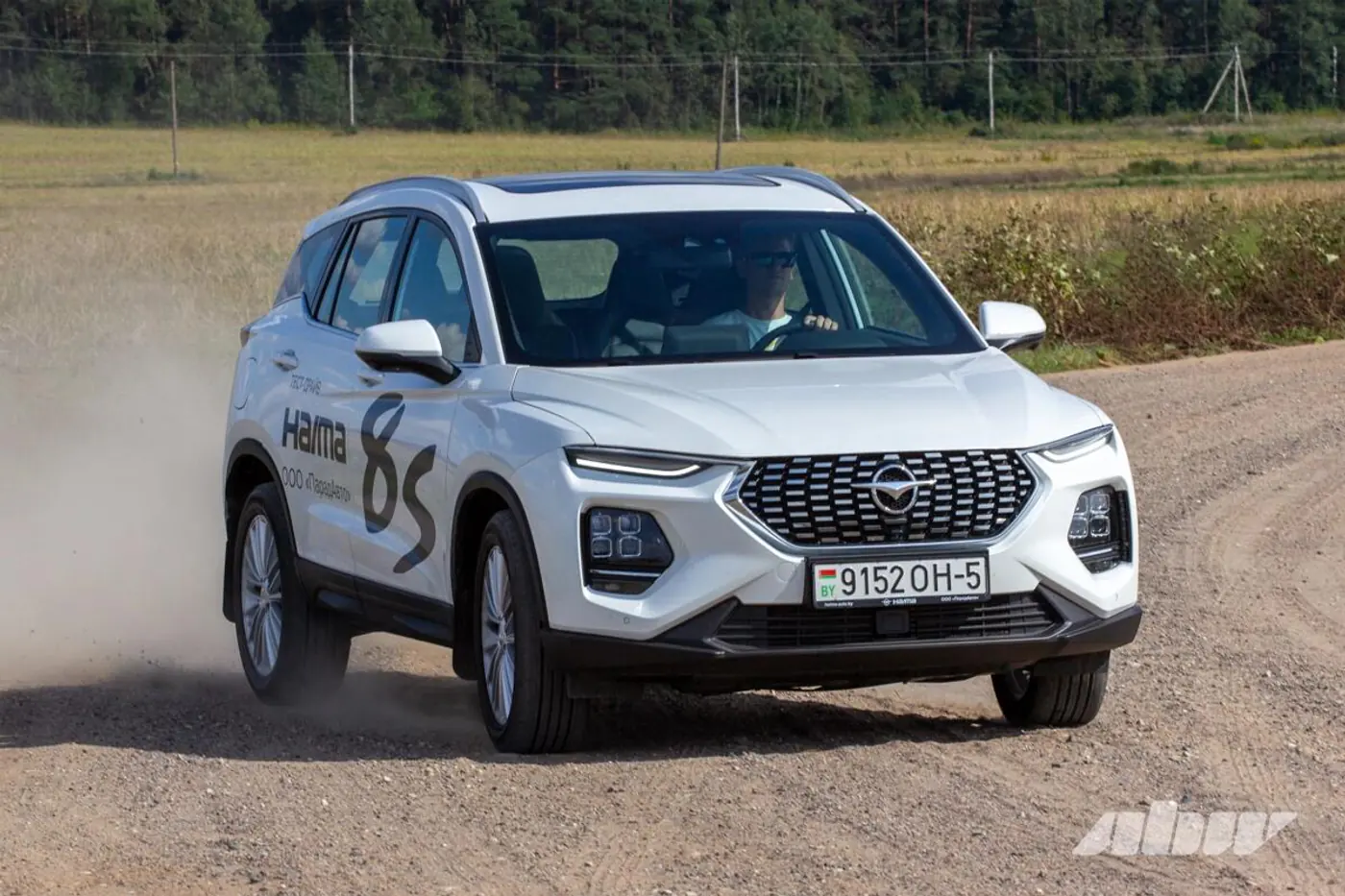 «Нихао» или «коничива»: ищем японское в Haima 8S