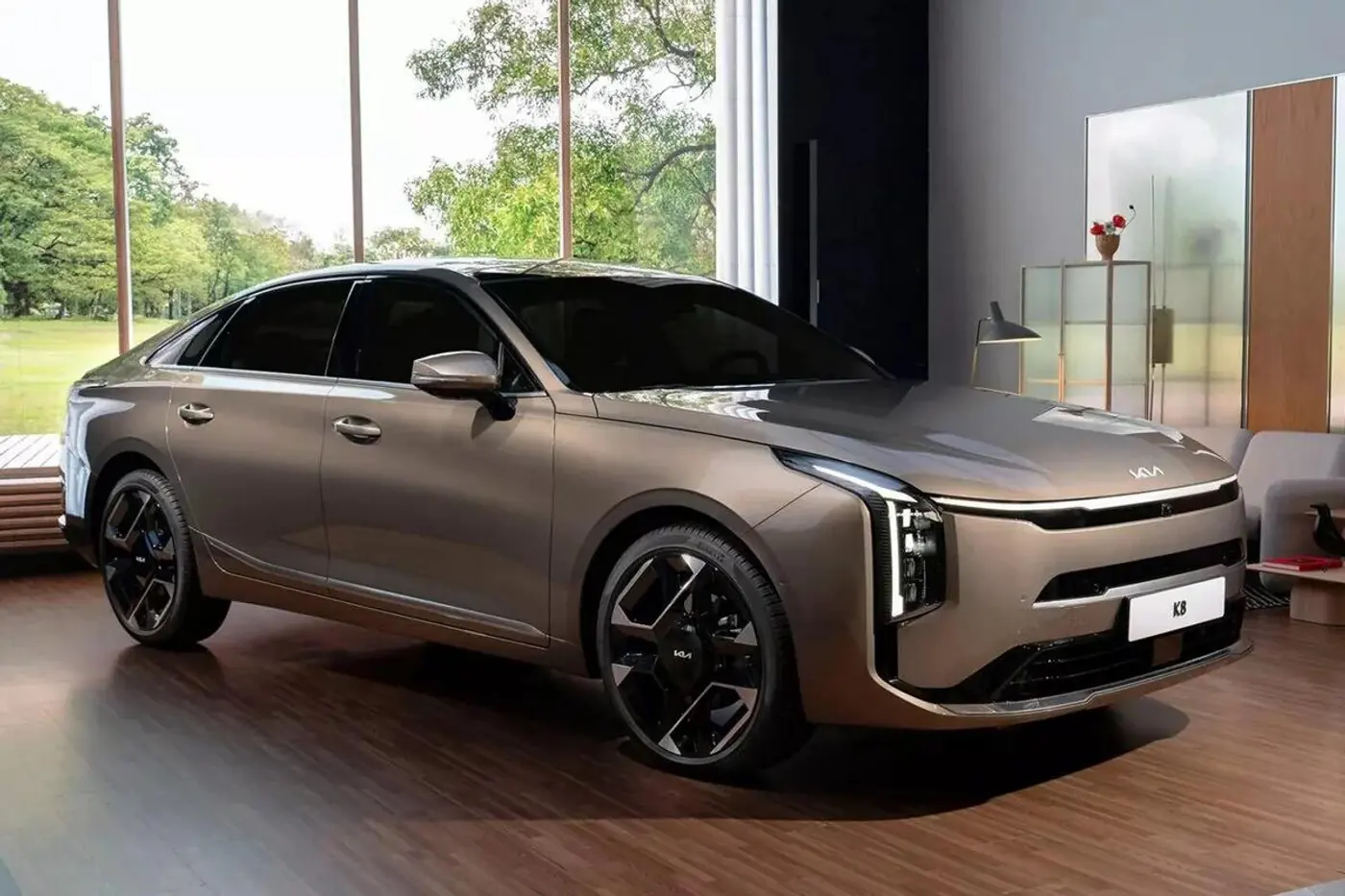 Представлен обновленный седан Kia K8