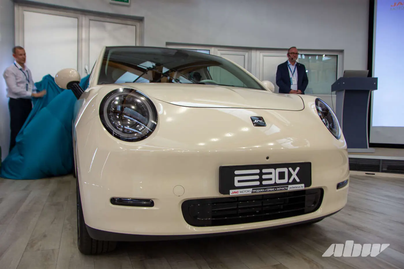 Запас хода – до 505 км, гарантия – 6 лет: в Минске представили JAC E30X