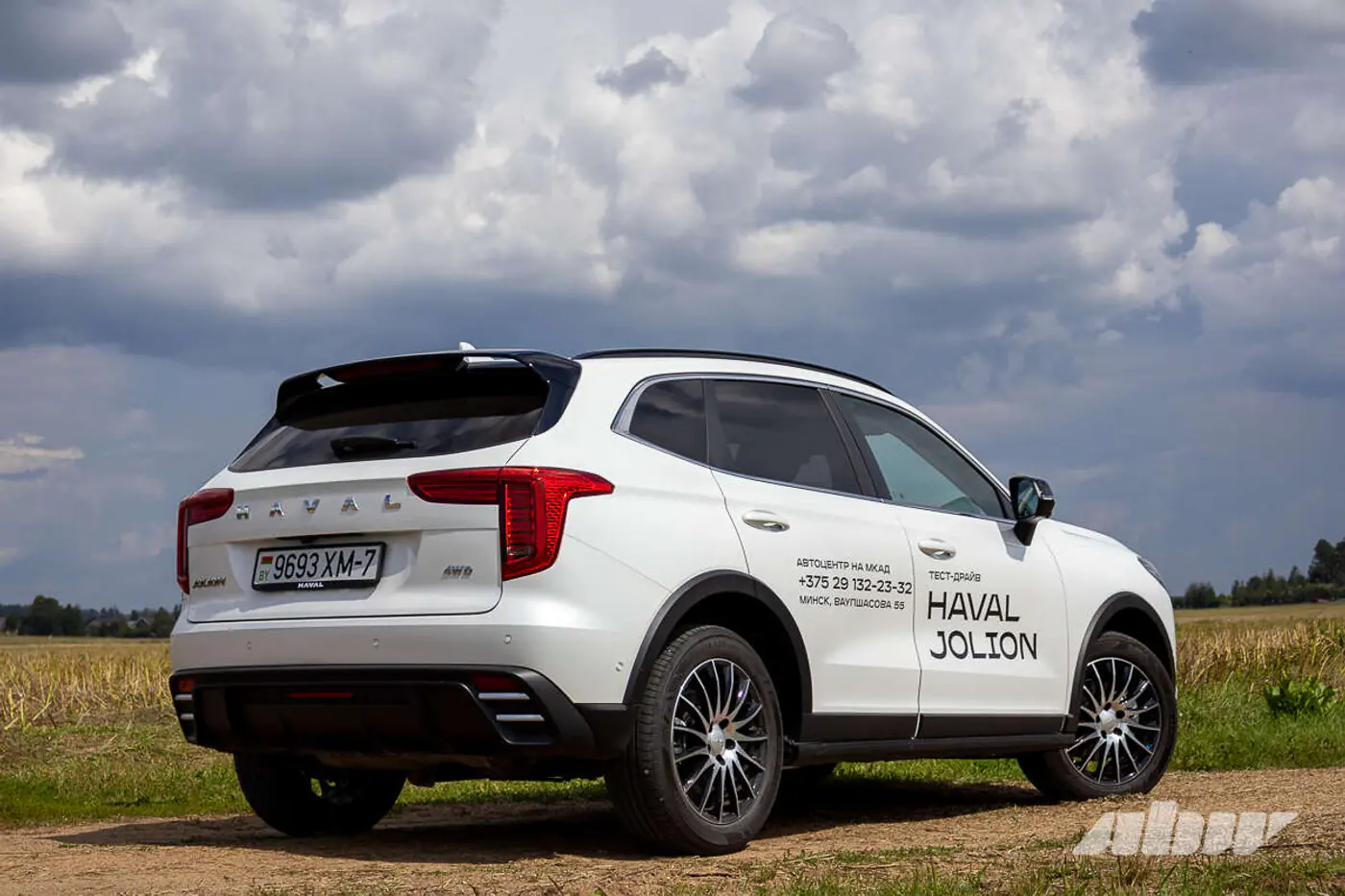 Рестайлинг на пользу: тест-драйв обновленного Haval Jolion