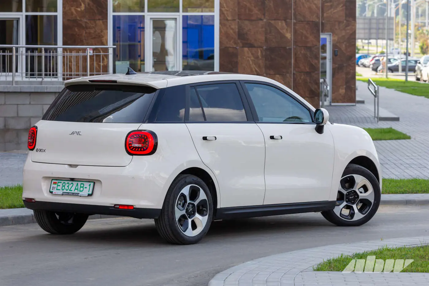 Магия пузырьков: тест-драйв JAC E30X