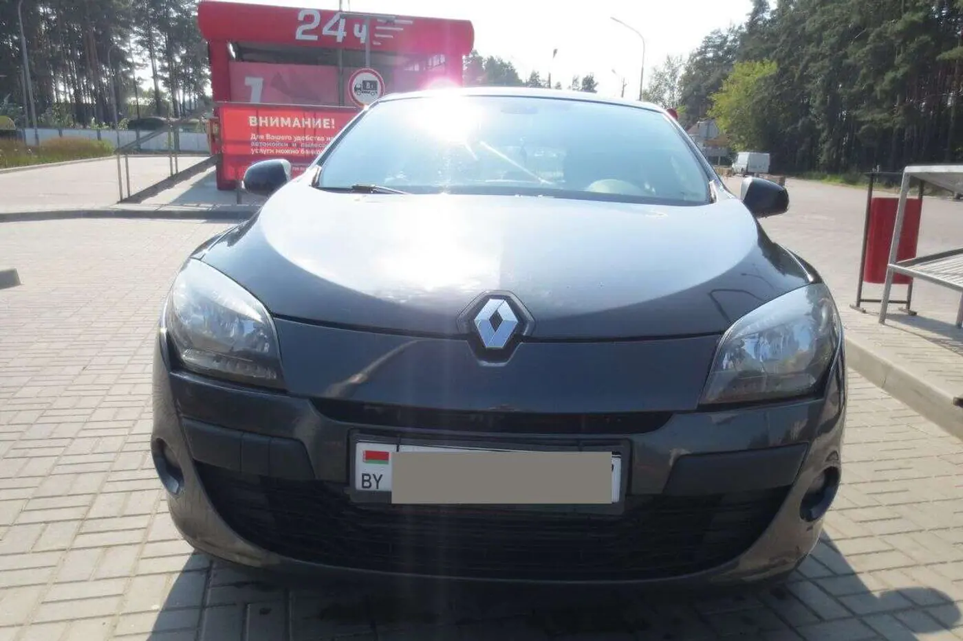 Renault_Megane_спереди
