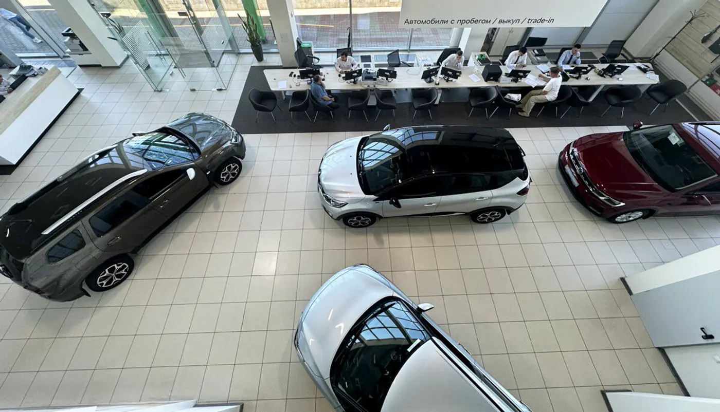 Берете сейчас – платите потом! Топ-5 почти новых авто от дилера до 40 000 рублей