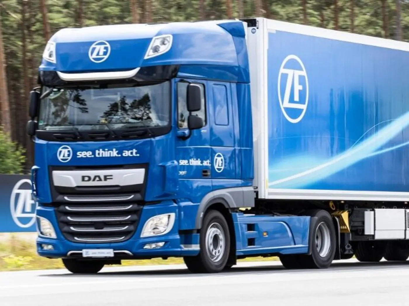 ZF покажет электрифицированный прицеп на IAA Transportation