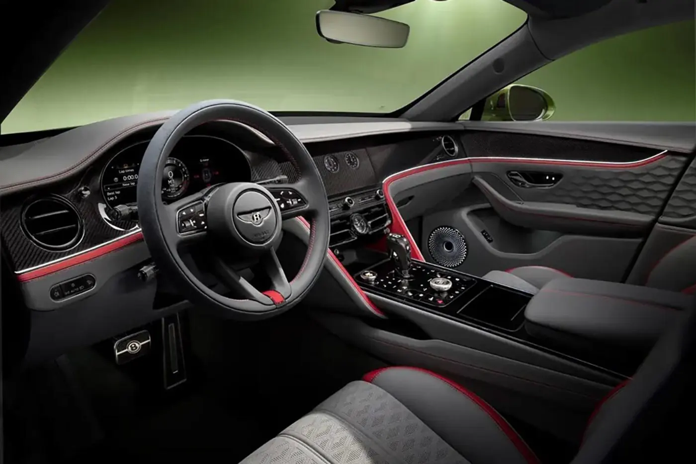 Новый Flying Spur от Bentley: еще мощнее, еще роскошнее