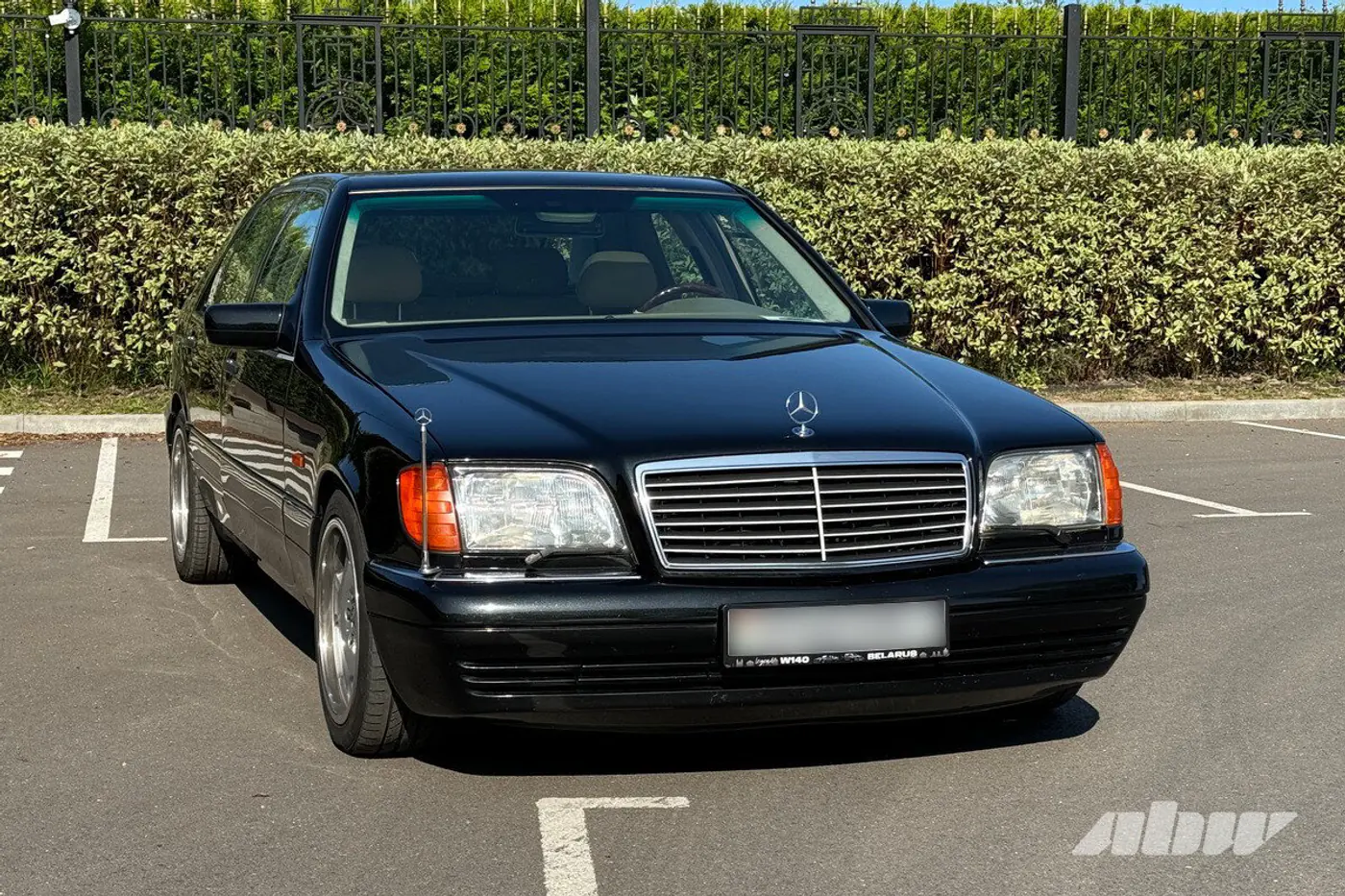 Mercedes W140 в 2024 году: какие проблемы могут быть с «кабаном»?