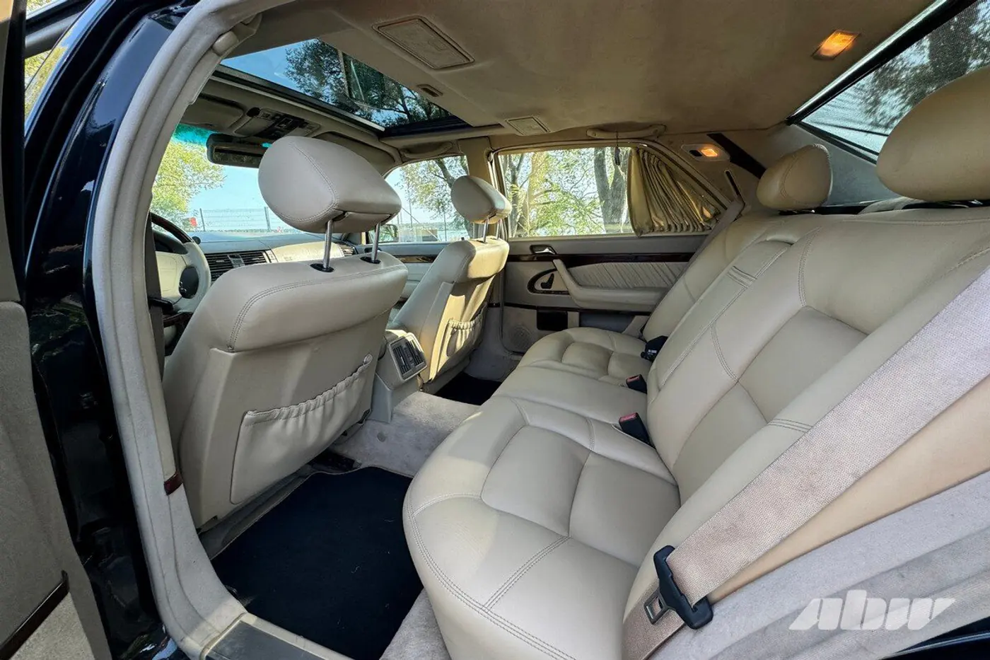 Mercedes W140 в 2024 году: какие проблемы могут быть с «кабаном»?