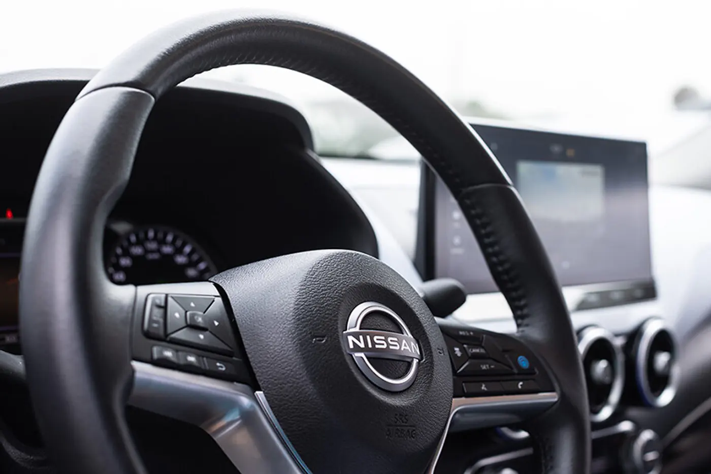Новый Nissan, гарантия, кредит: покупаем авто от 300 рублей в месяц