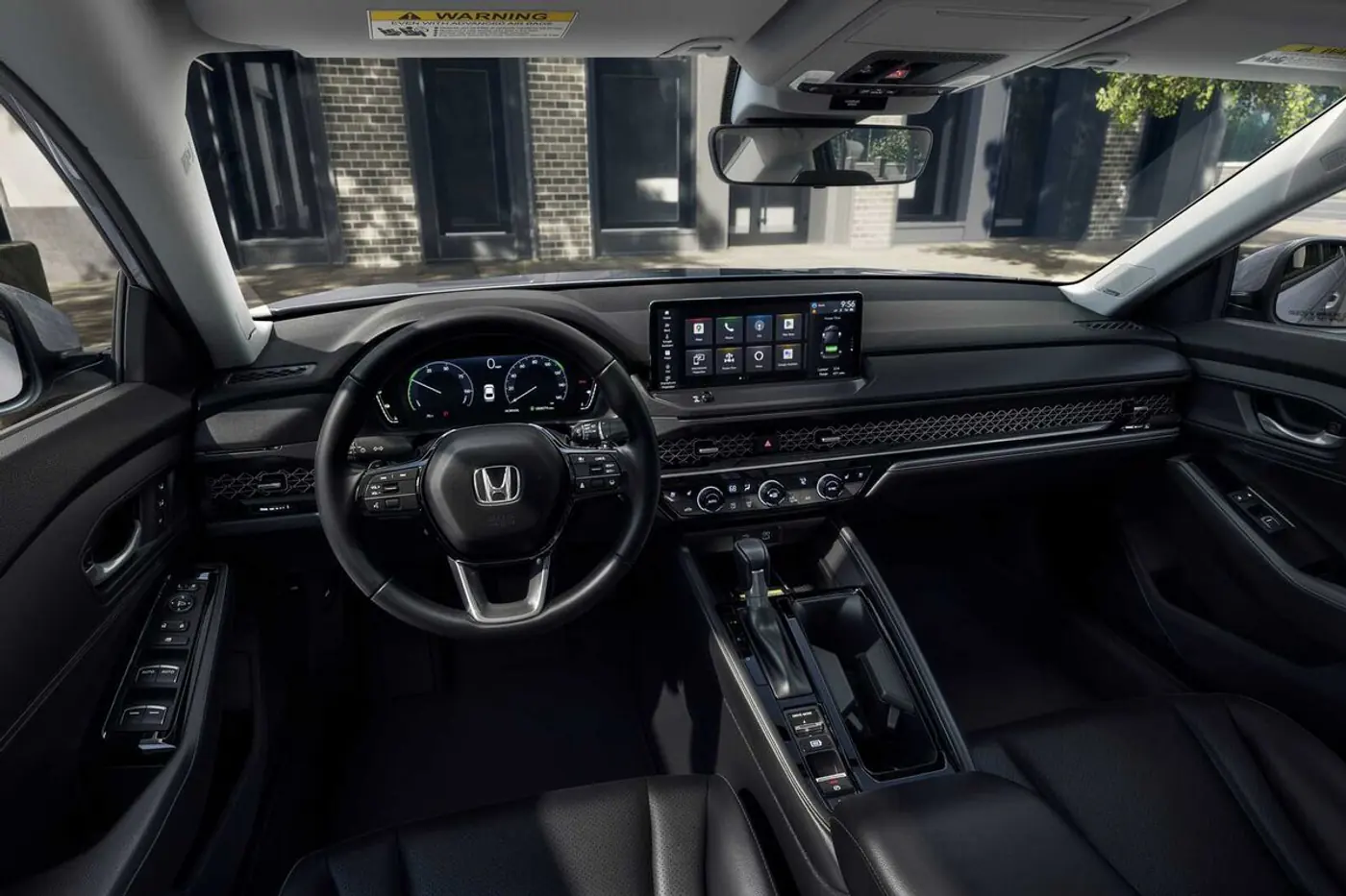 Honda Accord 2025 немного дороже, но функциональнее действующей модели
