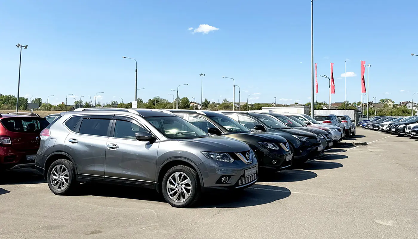 Если хочется авто поновее и со скидкой до 1500 рублей – вам в «ДрайвМоторс»