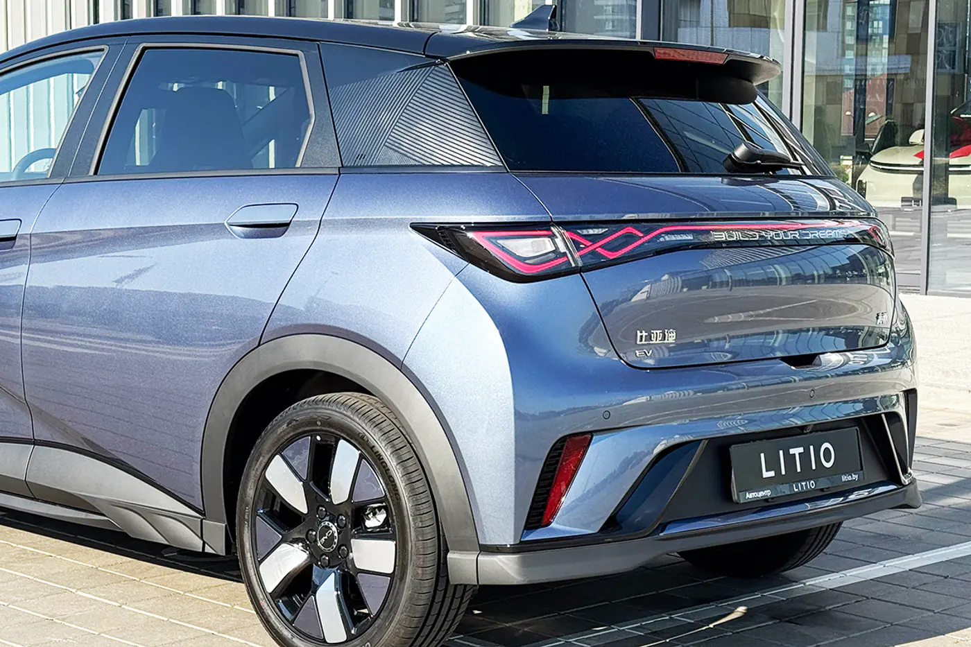 В Беларусь привезли BYD Dolphin 2025 с запасом хода до 520 км