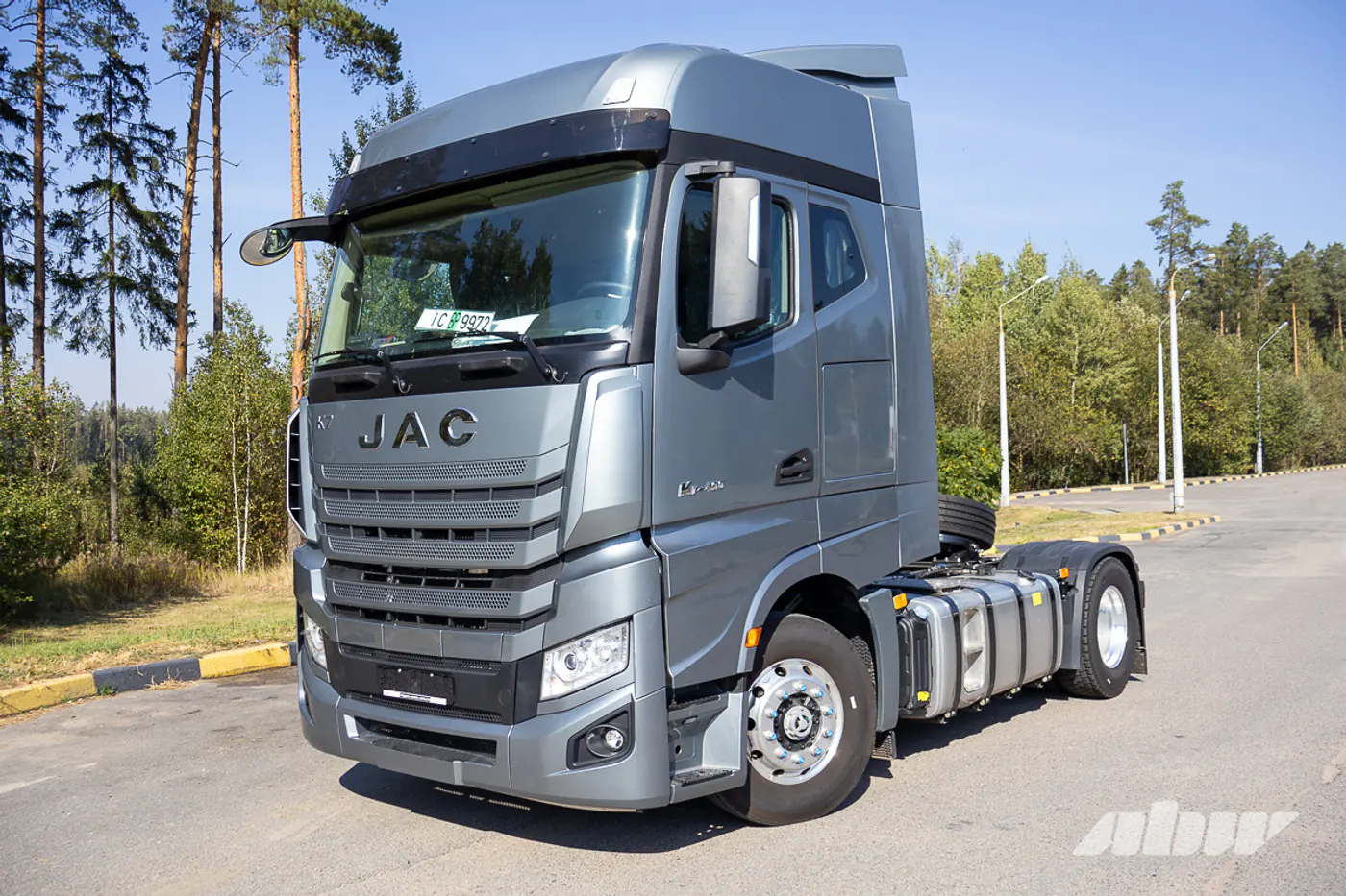 «Груженый поедет хорошо»: тестируем с дальнобойщиком тягач JAC K7