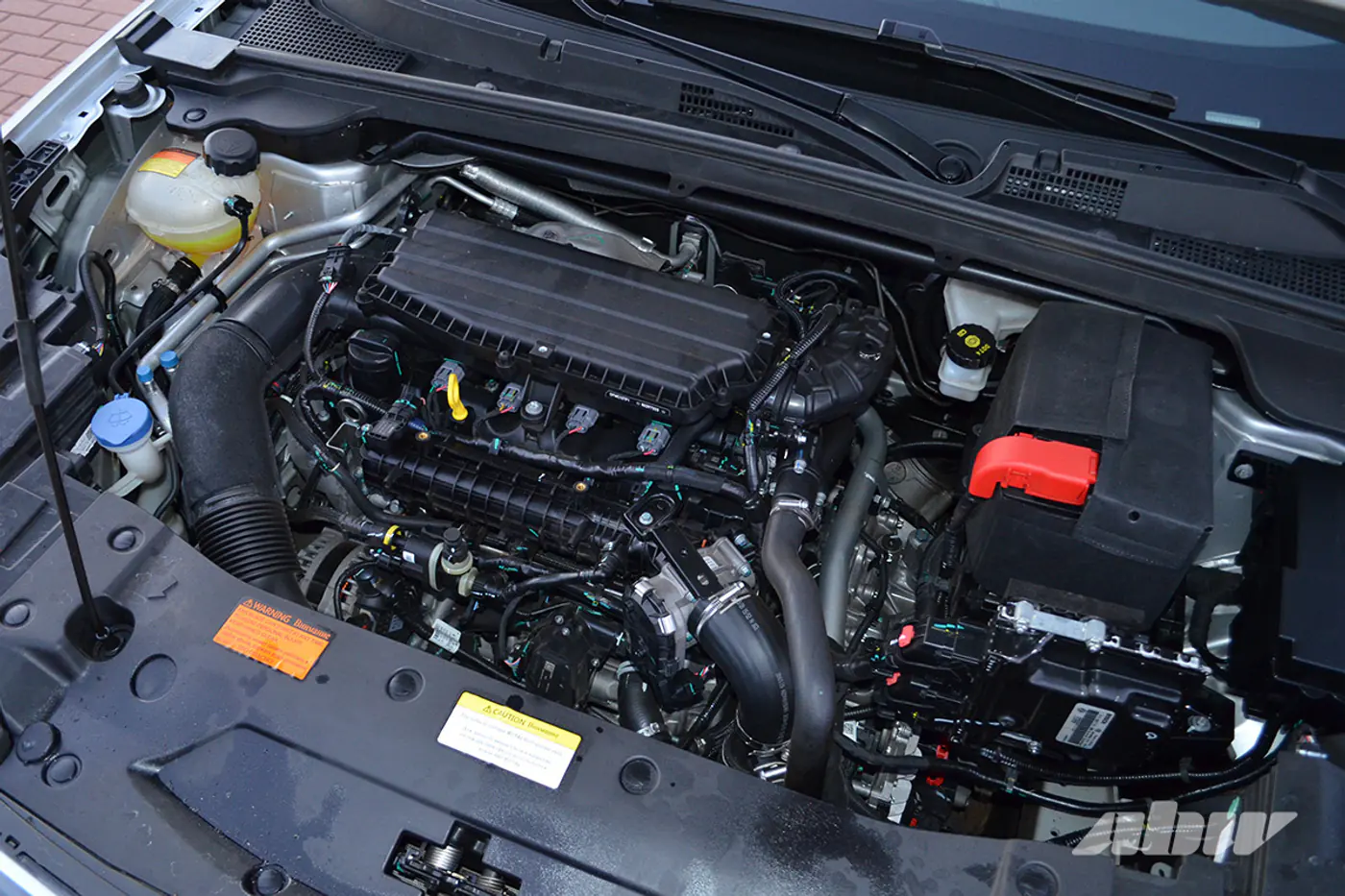 Кроссовер Dongfeng Mage: знакомимся поближе