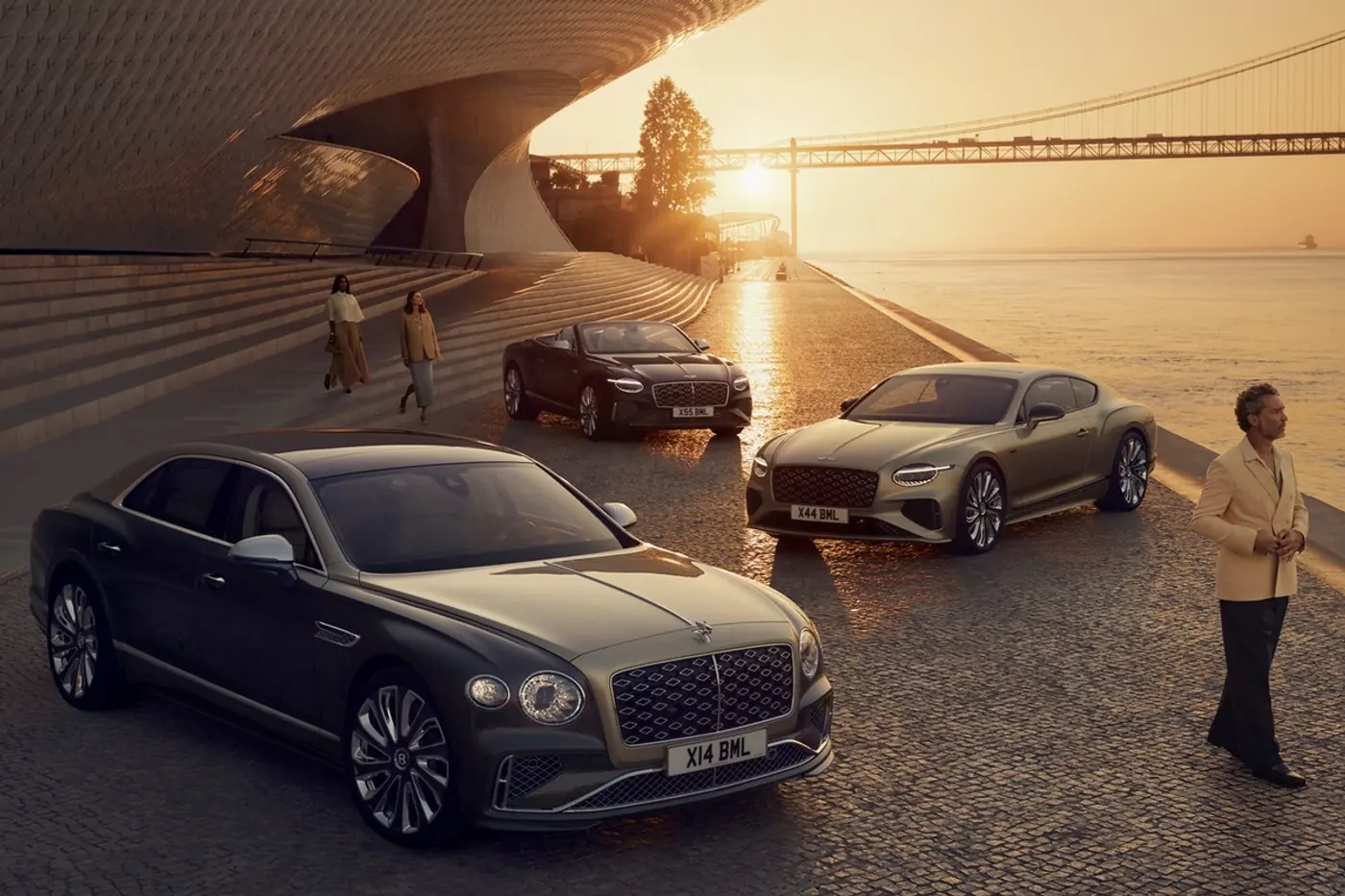 Bentley Continental GT и Flying Spur: теперь и в богатом исполнении Mulliner