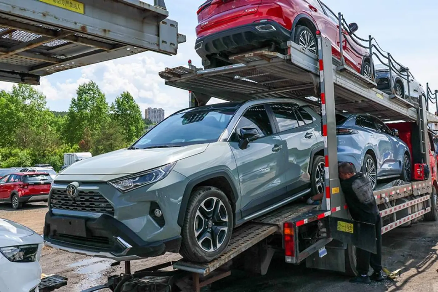 Повышение утильсбора в России не уменьшило поток «серых» автомобилей