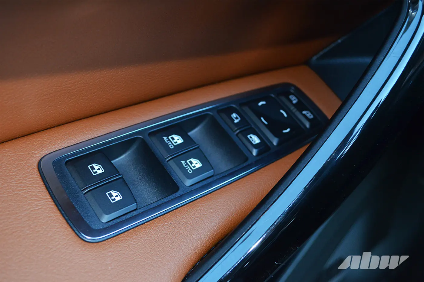 Блок управления стеклоподъемниками Lada Vesta SW Cross