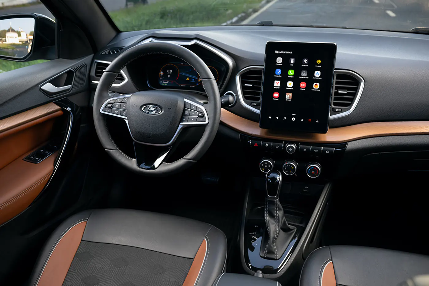 Торпедо Lada Vesta SW Cross