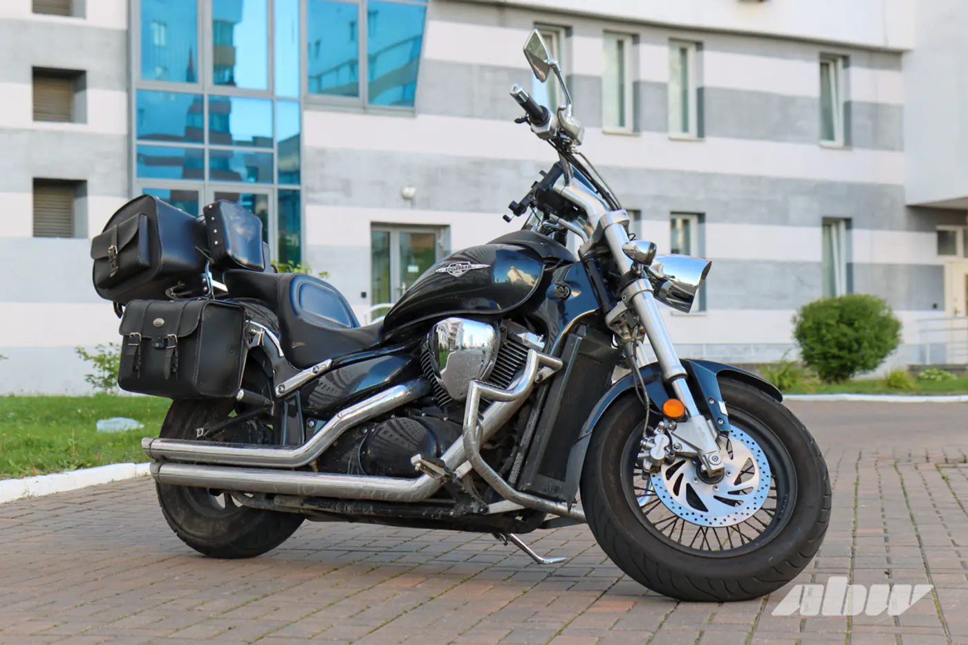 «Тормозов не было вообще»: история покупки и владения Suzuki Boulevard 800 M50
