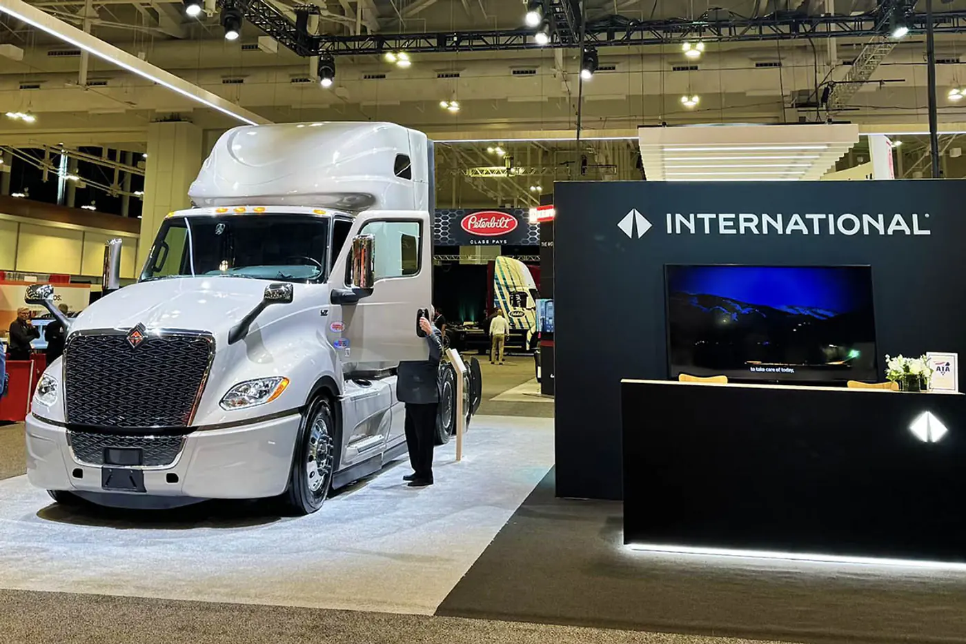 Scania в минусе, MAN на подъеме – итоги 2025 года для Traton Group