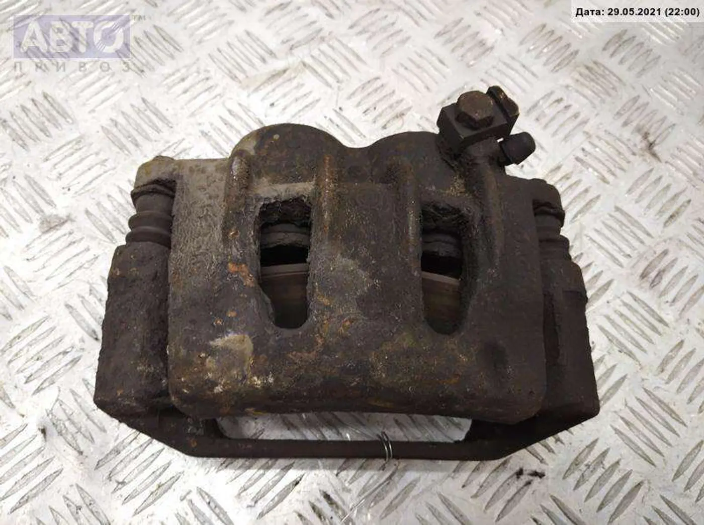 Суппорт к Ford Transit 2002
