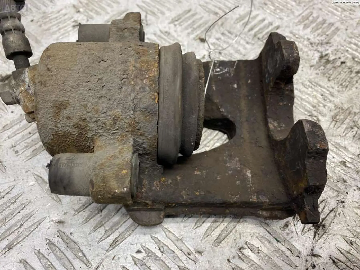 Суппорт к Audi A3 1997