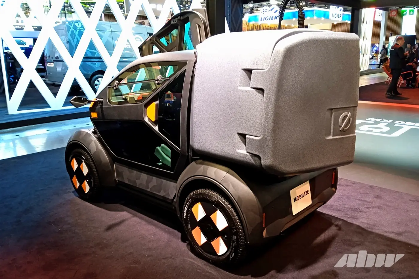 С пляжным настроением: представлен микрокар Citroёn Ami Buggy Vision