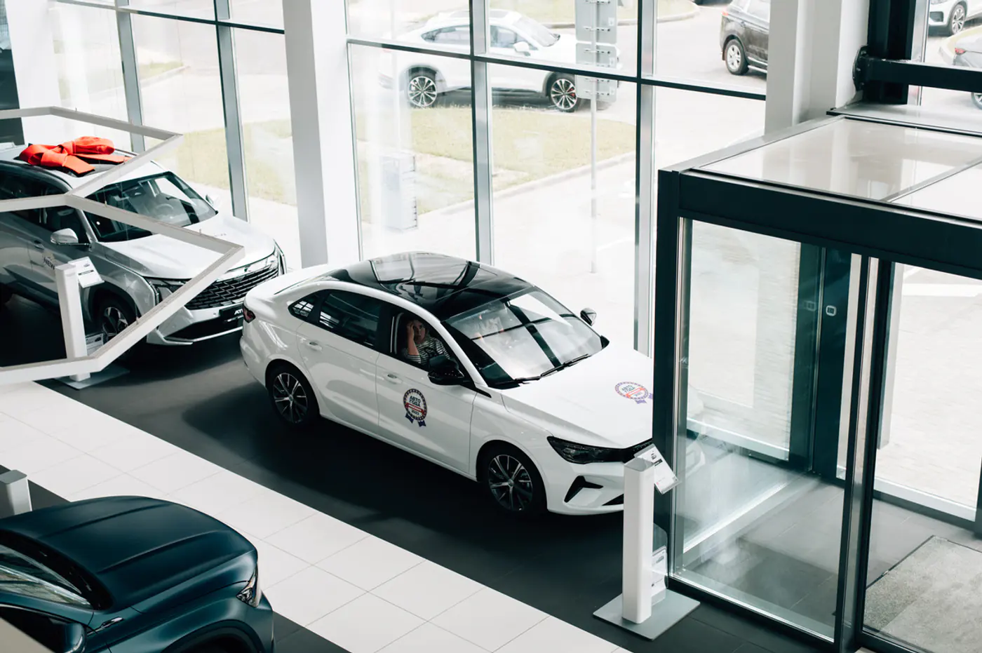 Невероятная акция на новый Geely Emgrand – теперь точно нужно покупать новое авто!
