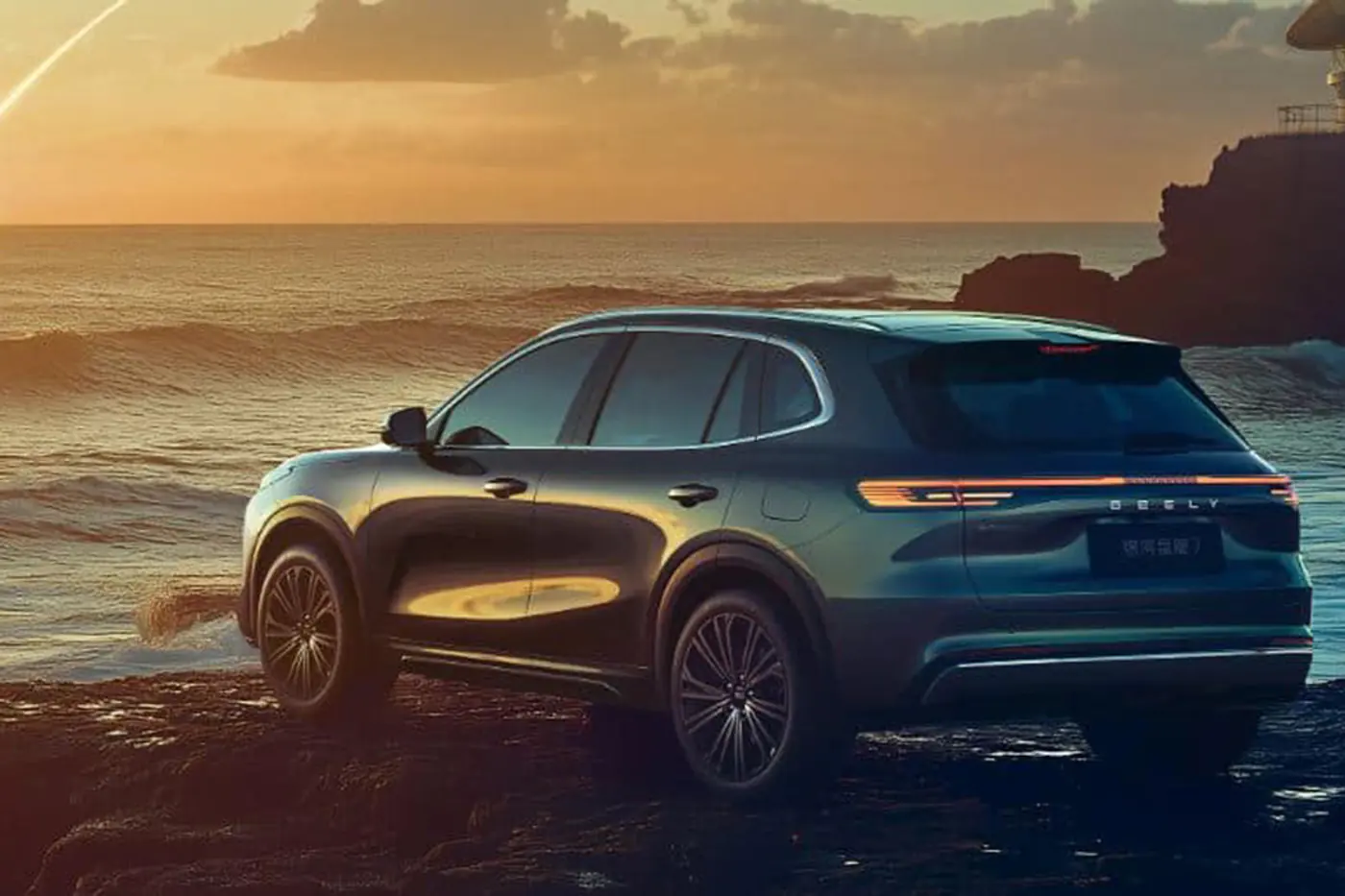 Geely Galaxy Starship 7: появились первые официальные фото