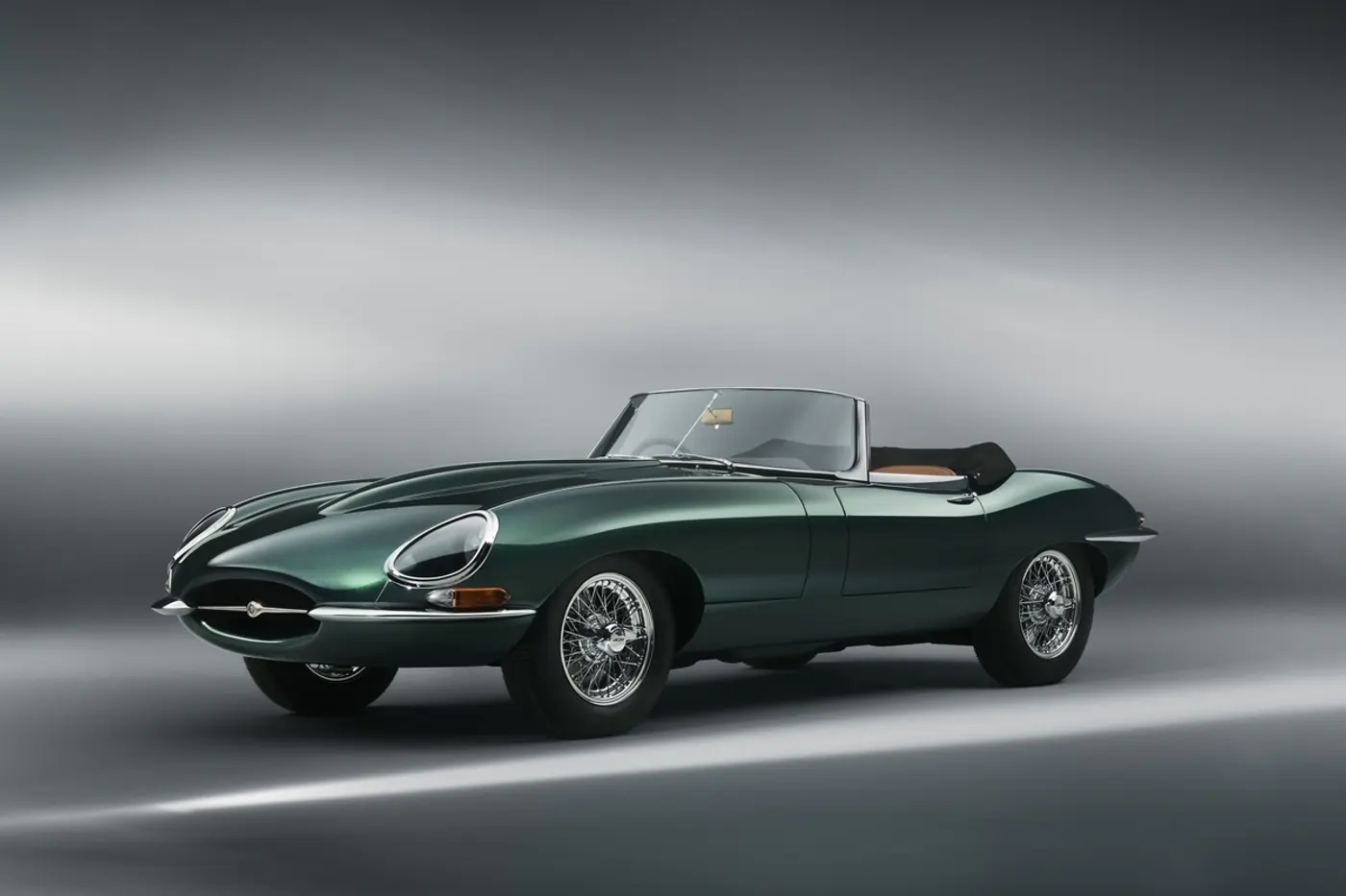 Jaguar снова возродила легендарный E-Type