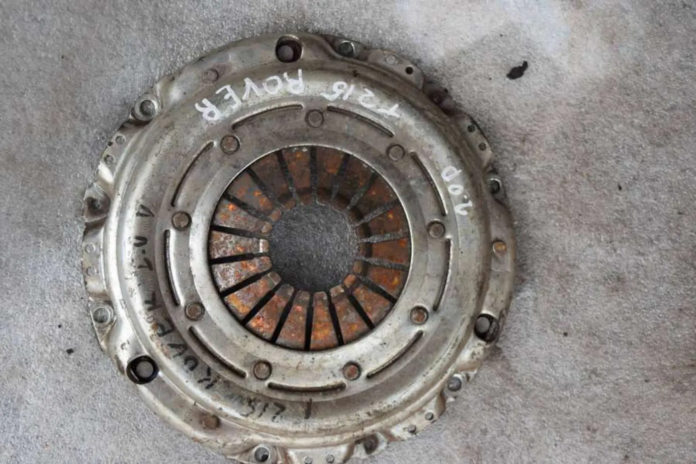Корзина сцепления к Rover 25 2000