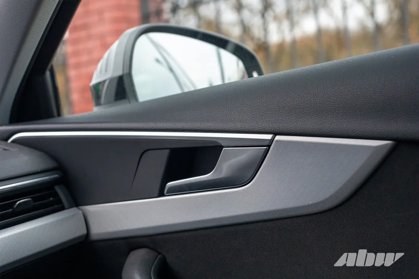 «За рулем этой машины не устаешь». Мнение владельца Audi A4