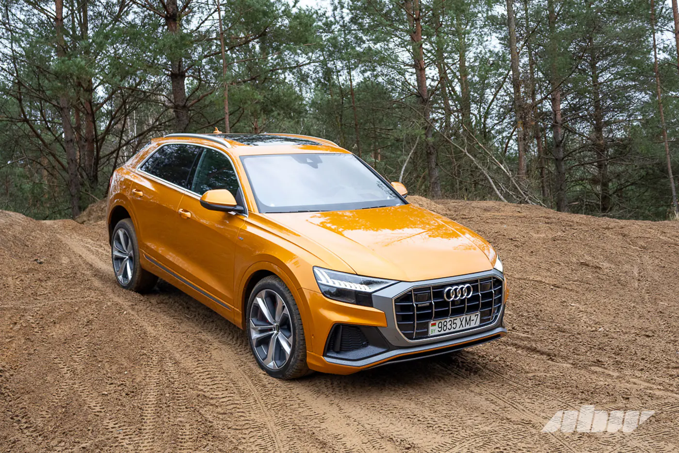 Вспоминаем настоящий премиум: тест-драйв Audi Q8