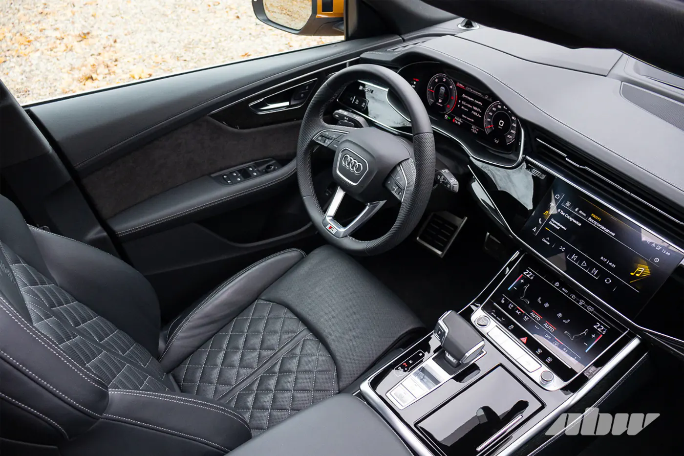 Вспоминаем настоящий премиум: тест-драйв Audi Q8
