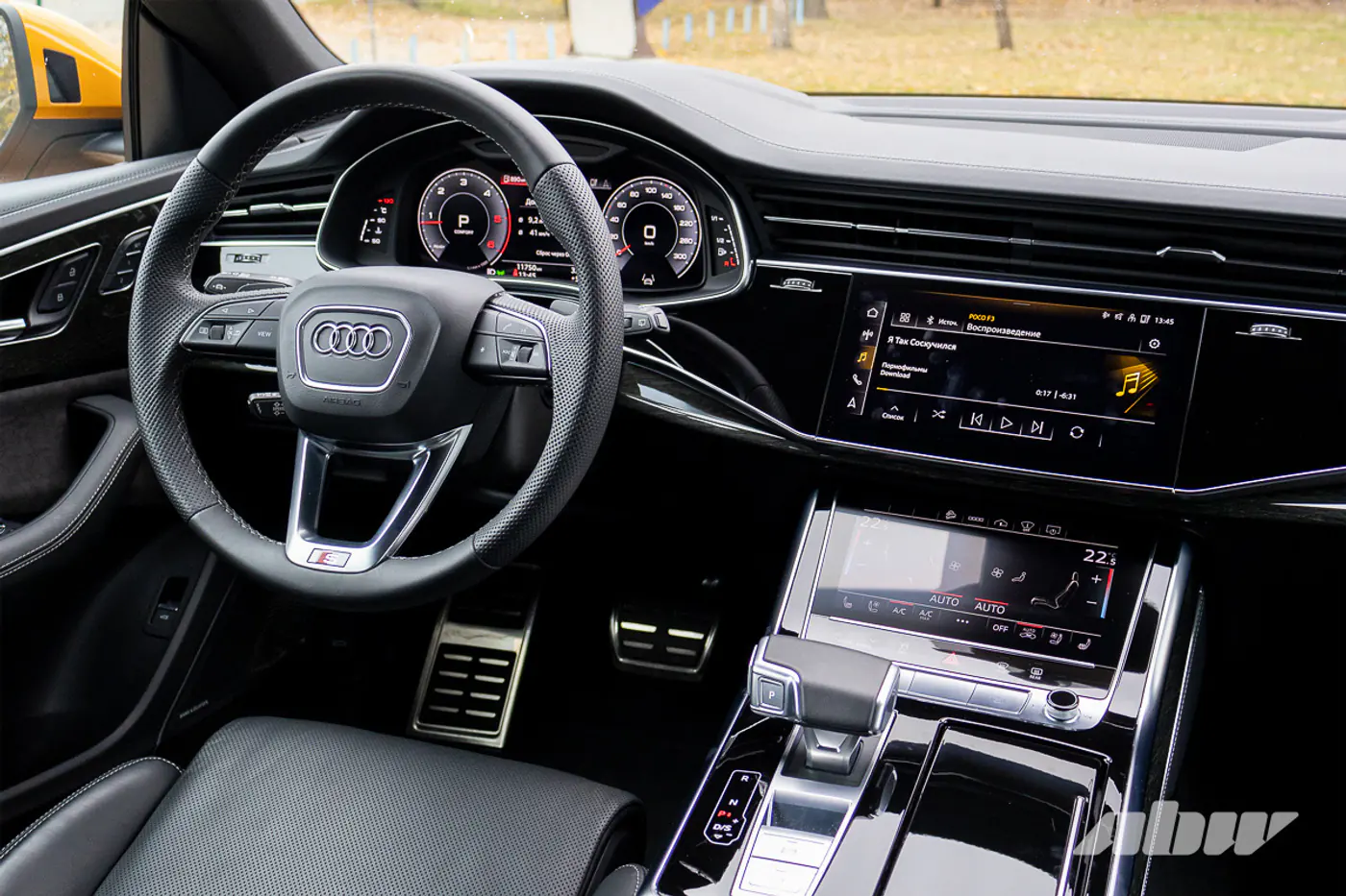 Вспоминаем настоящий премиум: тест-драйв Audi Q8