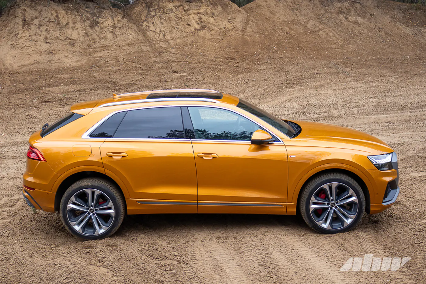Вспоминаем настоящий премиум: тест-драйв Audi Q8