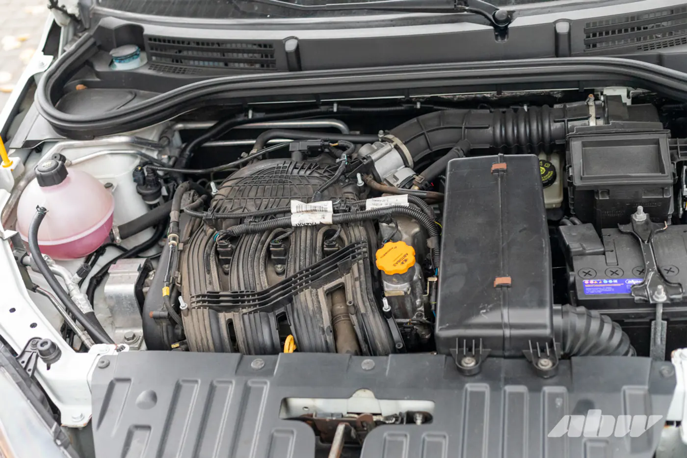 «Мы приехали «просто посмотреть»: история покупки почти новой Lada Vesta SW Cross