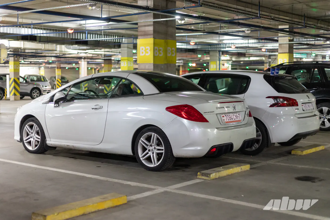 «Замена цепи потянула на 3100 рублей»: о чем говорят владельцы Peugeot?