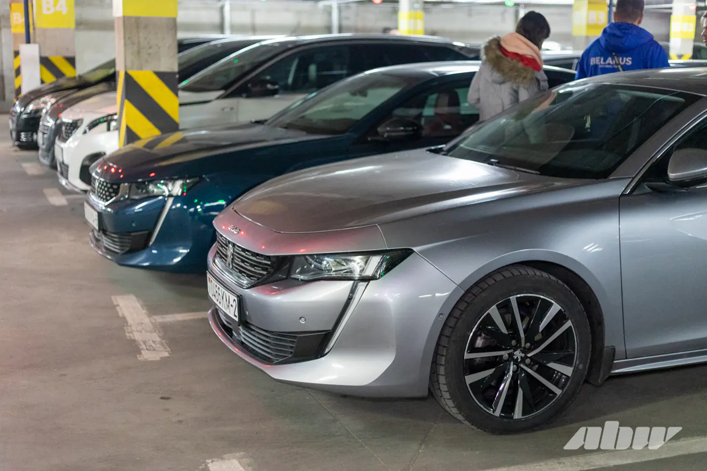 «Замена цепи потянула на 3100 рублей»: о чем говорят владельцы Peugeot?