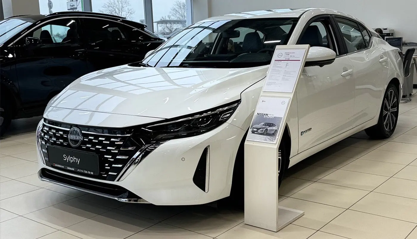 От 72 900 рублей и в «рассрочку». Официальный импортер Nissan привез в Минск новые седаны Sylphy